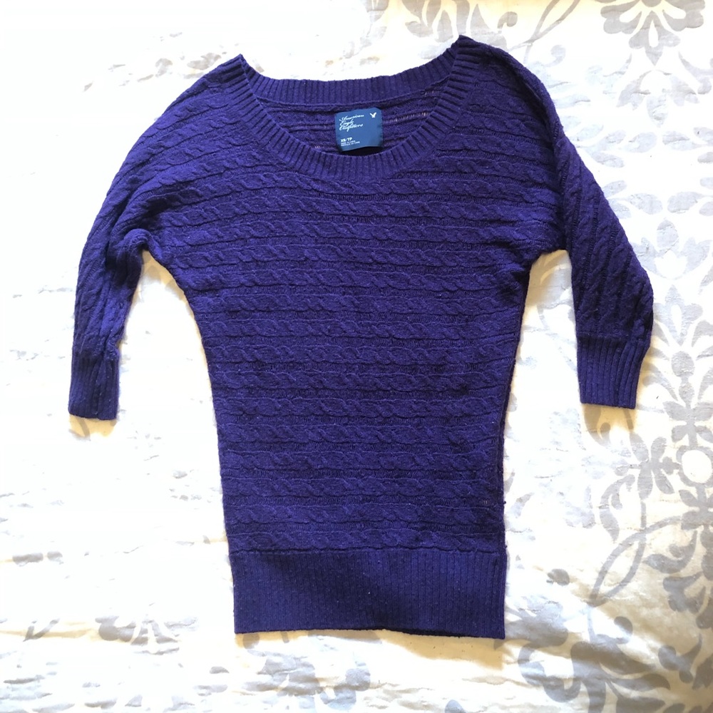 American Eagle sweater